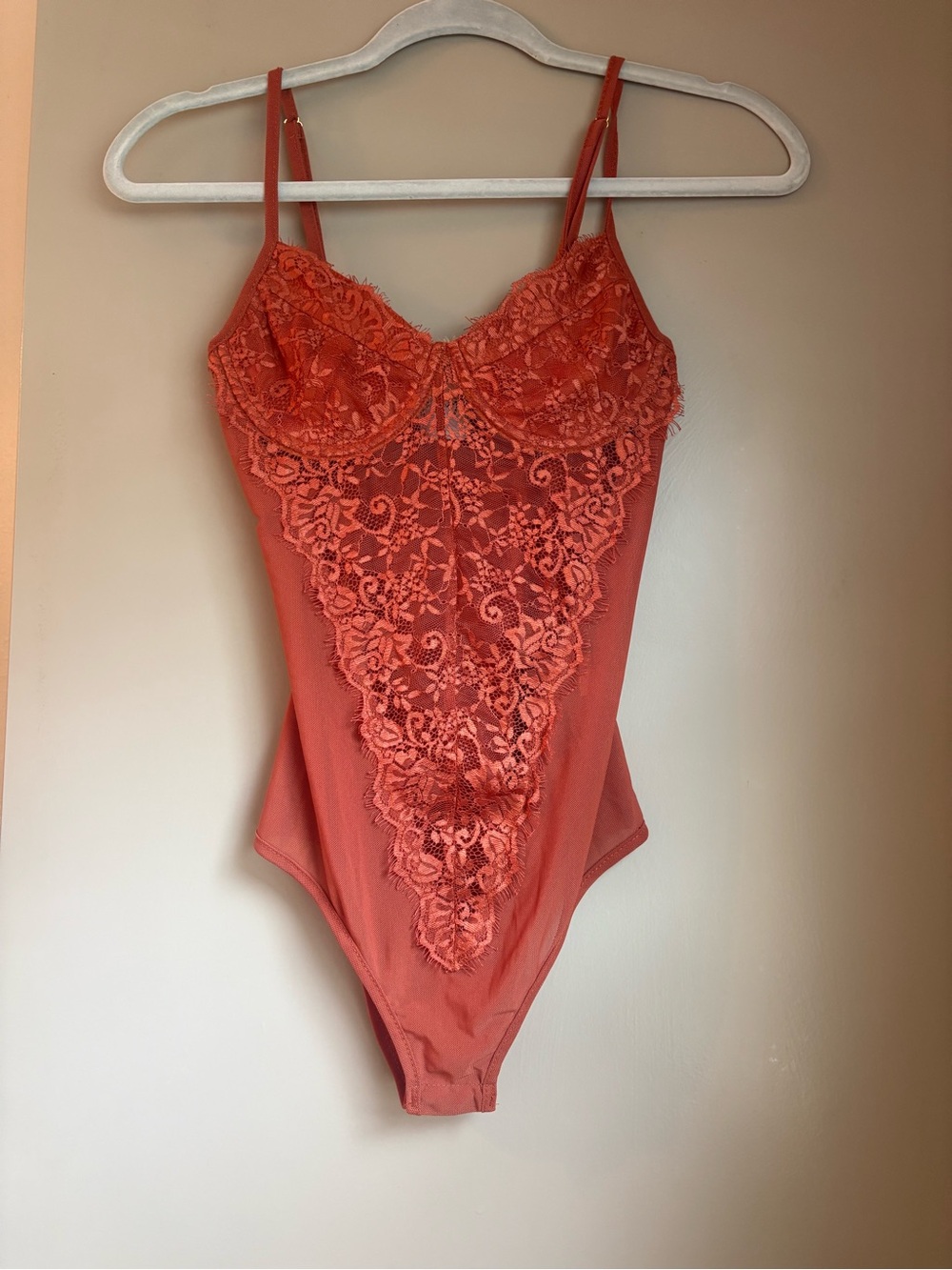 Polly Lace Teddy in Burnt Orange Size 4. Like New
